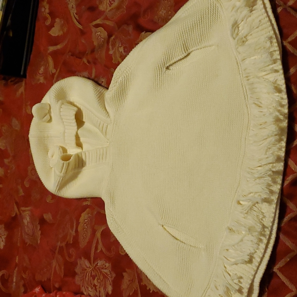 Cream hoodie